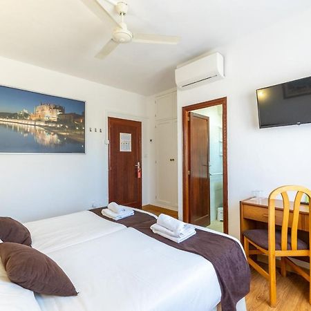 Hostal Doris - Adults Only Colonia de Sant Jordi Exterior foto