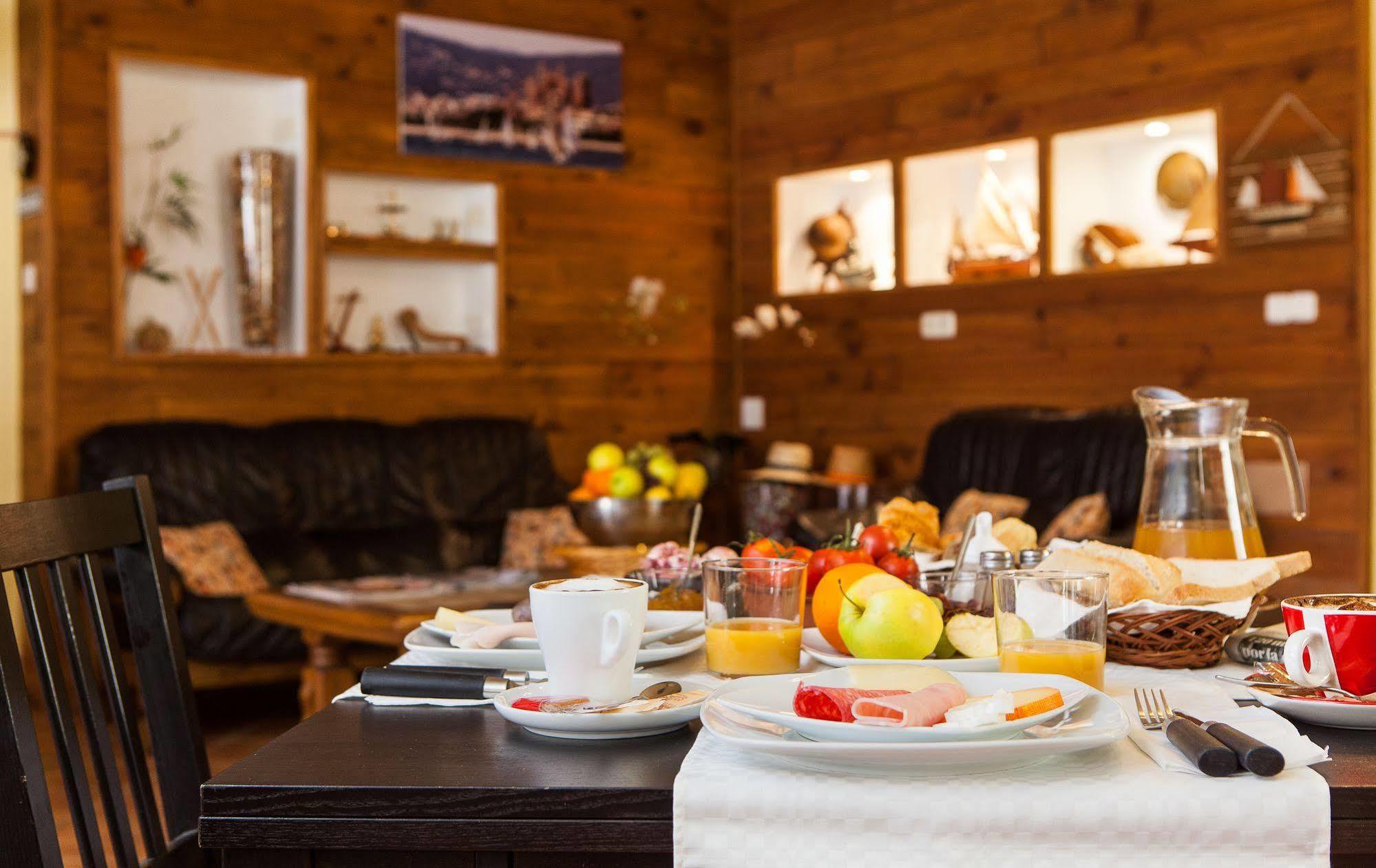 Hostal Doris - Adults Only Colonia de Sant Jordi Exterior foto